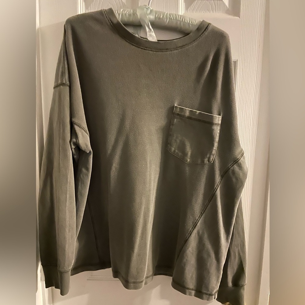 Cute long sleeve.